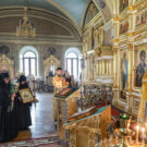 Председатель Синодального отдела по монастырям и монашеству совершил Литургию в Троице-Одигитриевском монастыре Зосимова пустынь