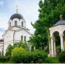 В Зачатьевском монастыре встретили Троицу и престольный праздник Святого Духа
